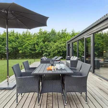 Semesterbostad Four-Bedroom Holiday Home In Ebeltoft Ebeltoft